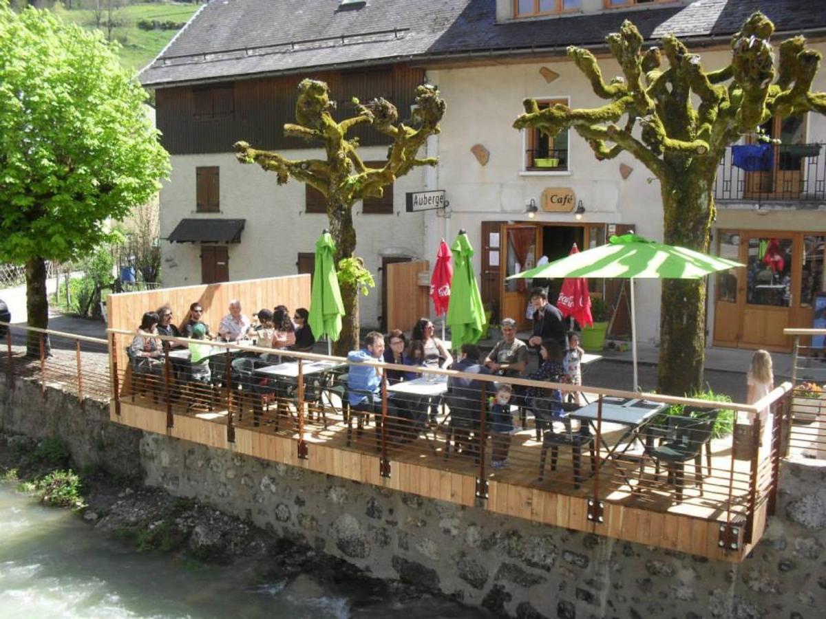 Gite Auberge L'Herbe Tendre Saint-Pierre-d'Entremont  Exterior photo